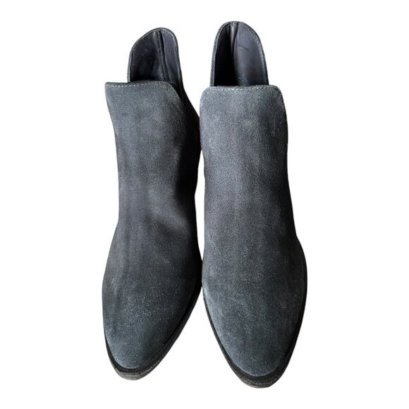 Free People Charm Double-V Suede Pull On Ankle Boots in Navy size 36.5 (6) - Picture 8 of 16